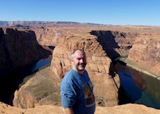 Karl at gooseneck Bend, Canyonlands, USA