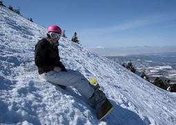 Snowboarding at Mt Hakkoda in Aomori