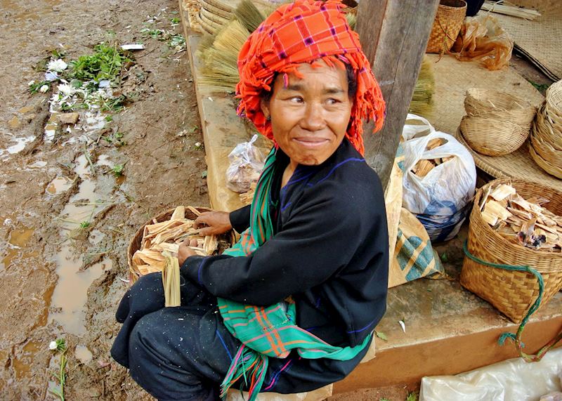 A local tribal woman at Aungban Wholesale Market, Inle Lake