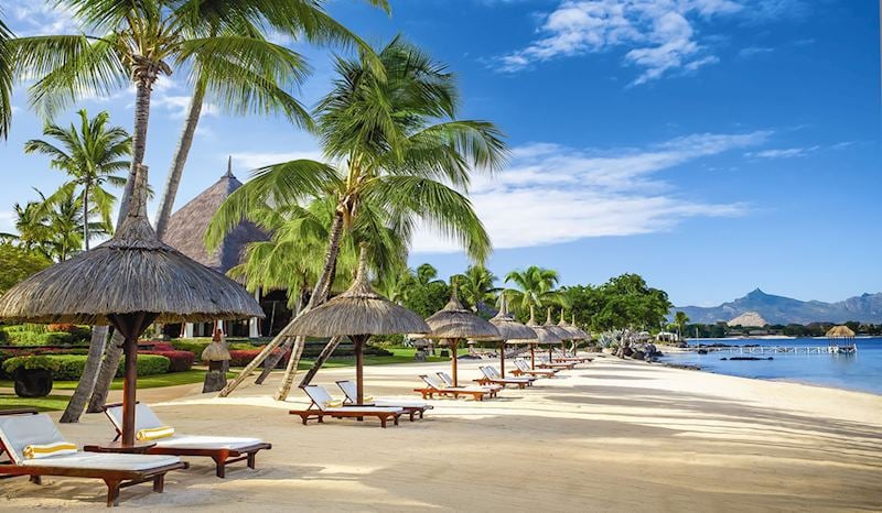 The Oberoi Mauritius offers pure indulgence in a gloriously scenic location